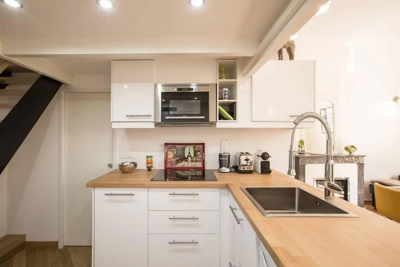 Remodeled Parisian Lejlighed Paris