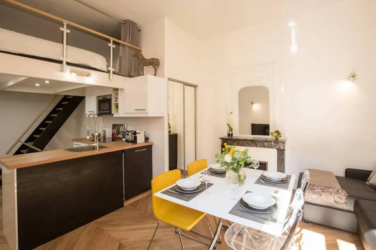 Remodeled Parisian * Париж